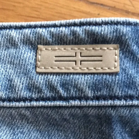 Liverpool cropped boyfriend jeans NWT 8/29 (8P) - Picture 7 of 10